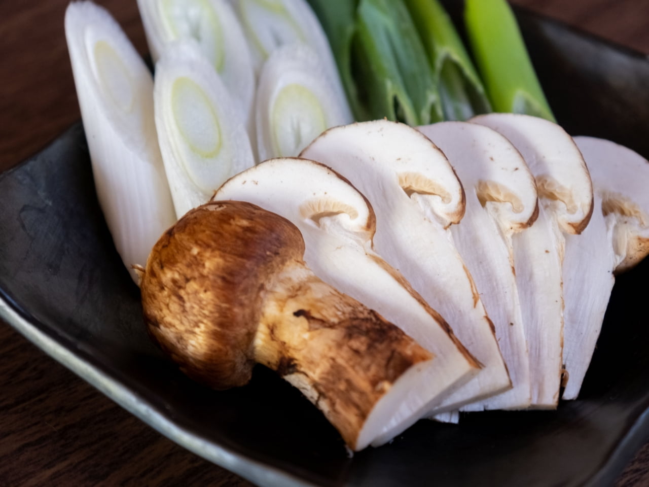 すべて旬の松茸を使用